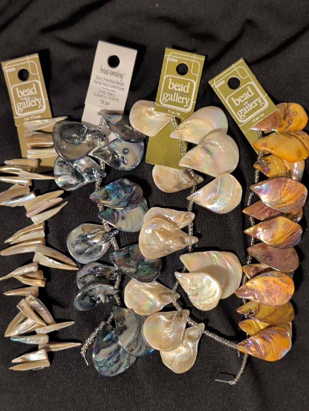Giant Lot of NWT Bead Strands: 135+ Semi-precious, Glass, Ceramic, Metal & Shell - Picture 7 of 17